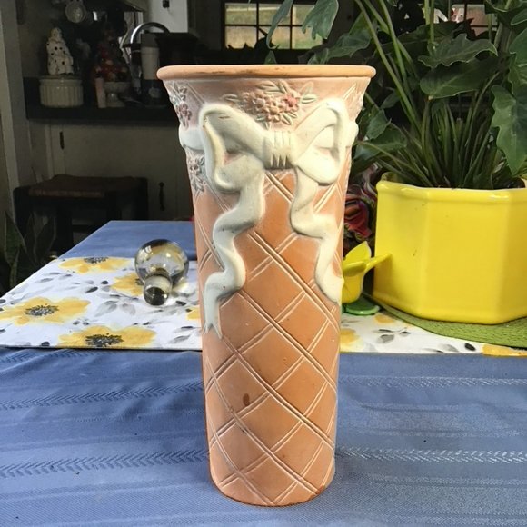 VINTAGE TERRACOTTA VASE - Picture 1 of 3